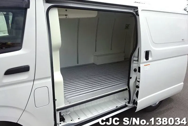 2019 Toyota / Hiace Stock No. 138034
