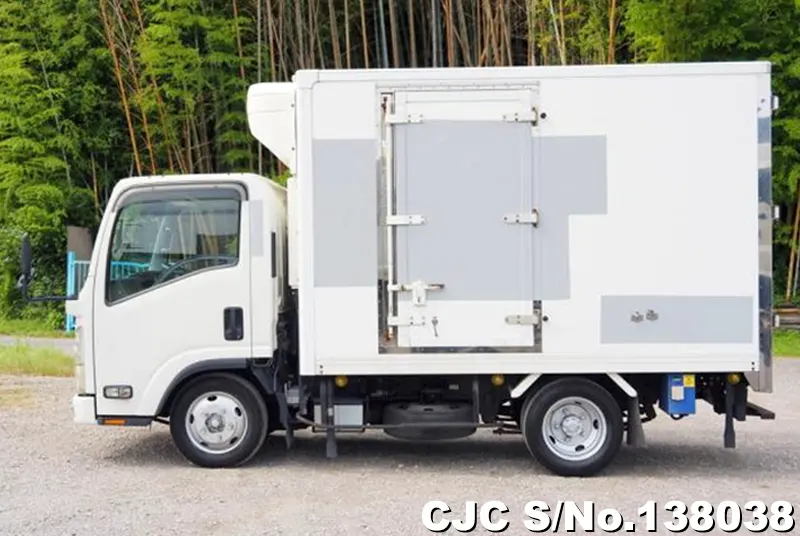 2009 Isuzu / Elf Stock No. 138038
