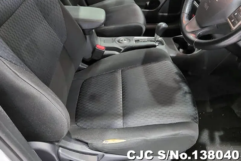 2013 Mitsubishi / Outlander Stock No. 138040