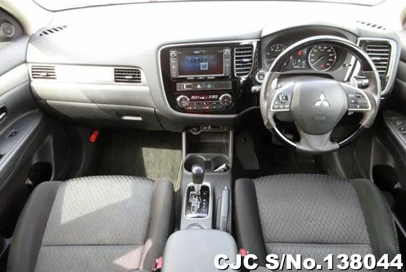 2013 Mitsubishi / Outlander Stock No. 138044