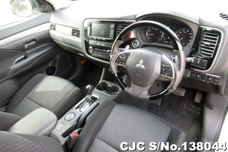 2013 Mitsubishi / Outlander Stock No. 138044