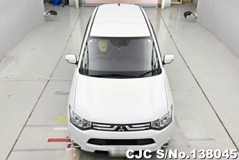 2013 Mitsubishi / Outlander Stock No. 138045