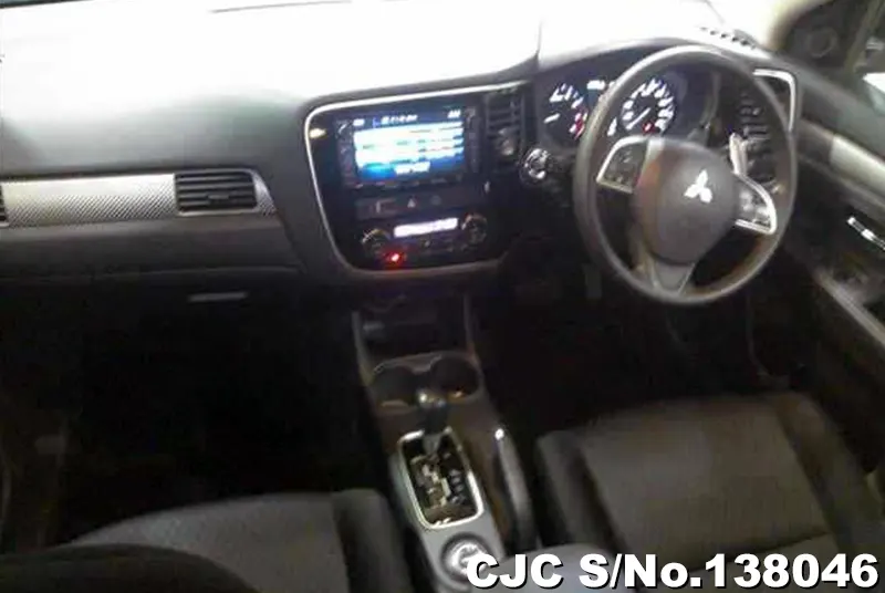 2013 Mitsubishi / Outlander Stock No. 138046