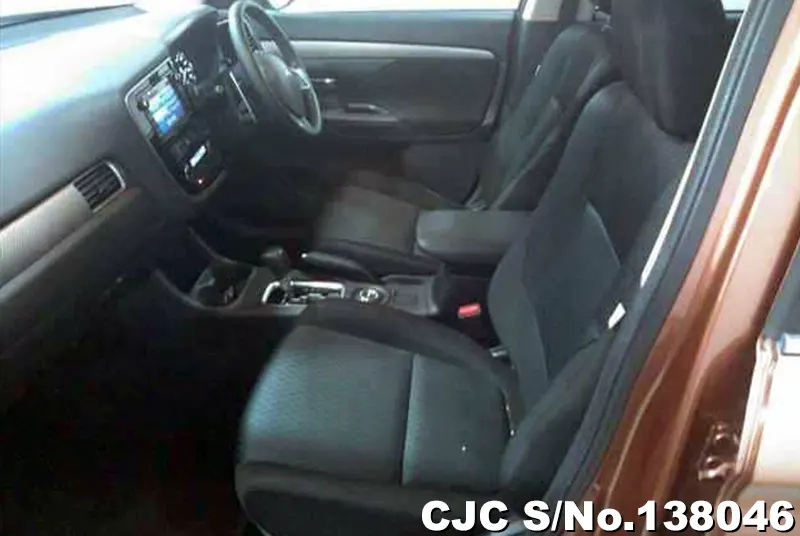 2013 Mitsubishi / Outlander Stock No. 138046