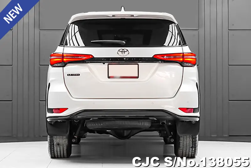 2023 Toyota / Fortuner Stock No. 138055