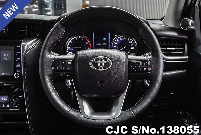 2023 Toyota / Fortuner Stock No. 138055