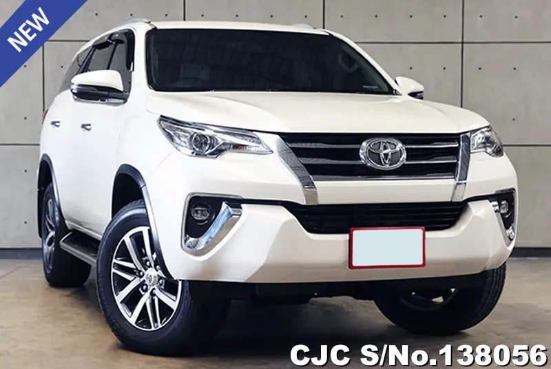 2018 Toyota / Fortuner Stock No. 138056