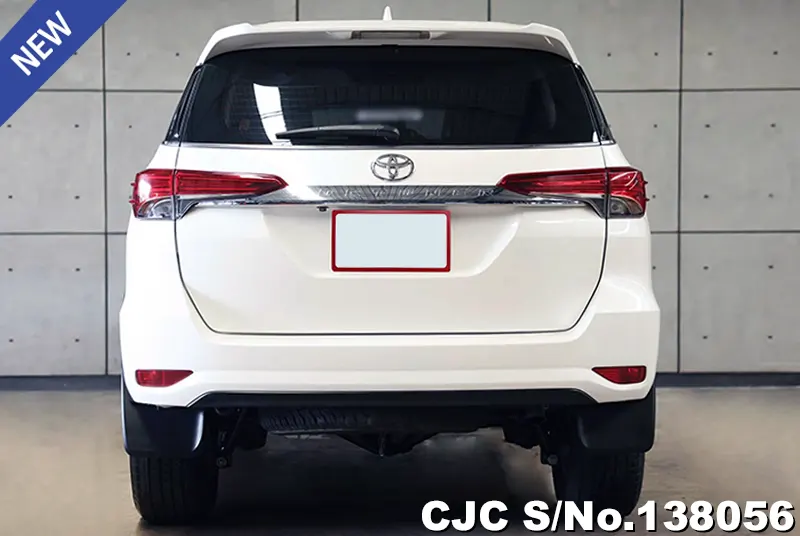 2018 Toyota / Fortuner Stock No. 138056