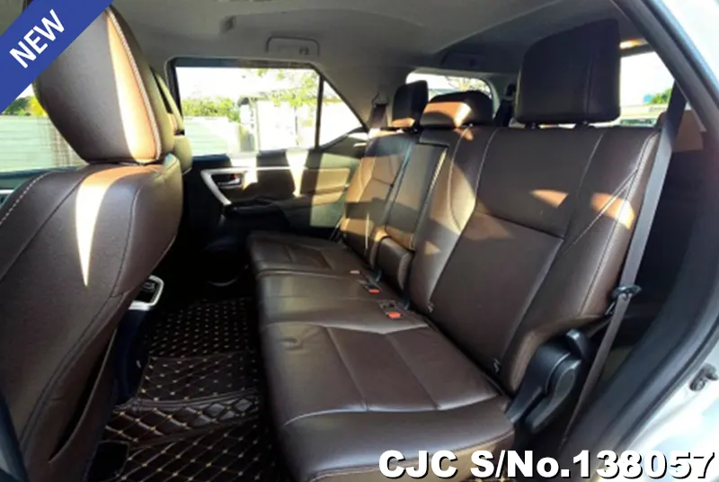 2018 Toyota / Fortuner Stock No. 138057