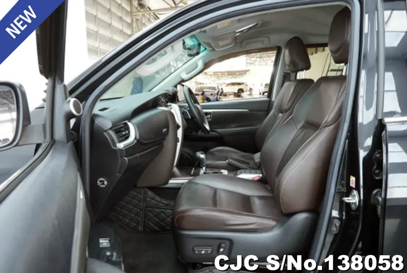 2018 Toyota / Fortuner Stock No. 138058