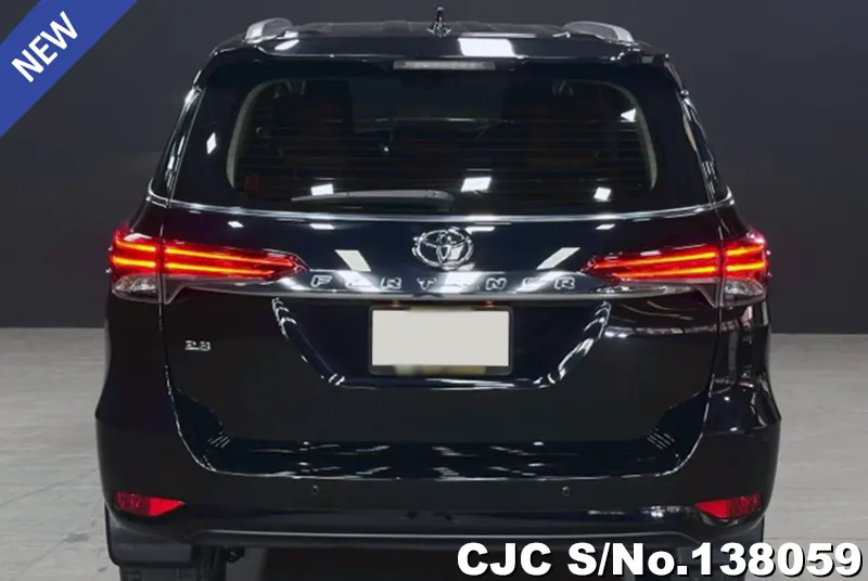 2018 Toyota / Fortuner Stock No. 138059