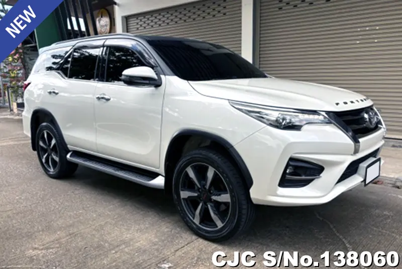 2019 Toyota / Fortuner Stock No. 138060