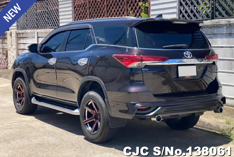 2019 Toyota / Fortuner Stock No. 138061