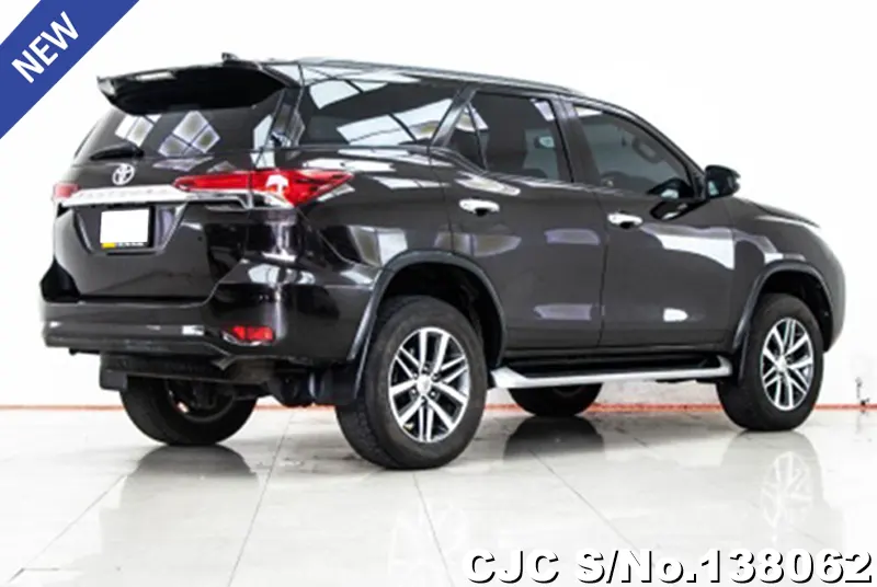 2019 Toyota / Fortuner Stock No. 138062