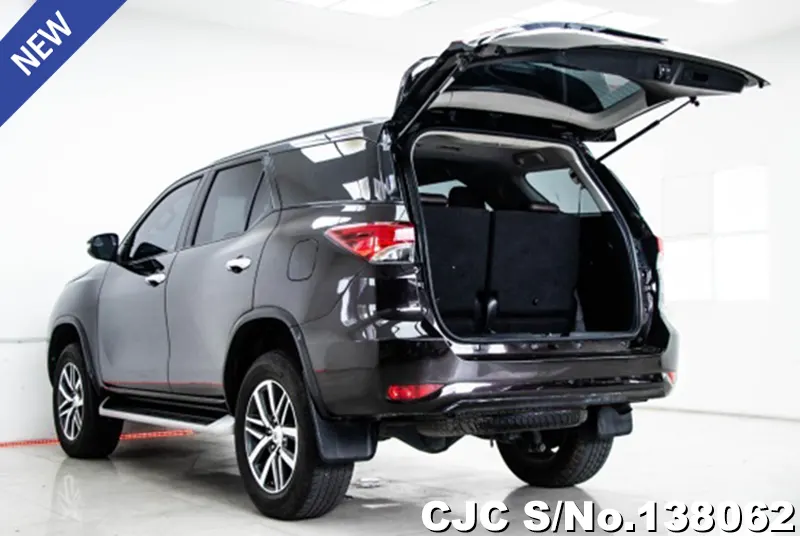 2019 Toyota / Fortuner Stock No. 138062