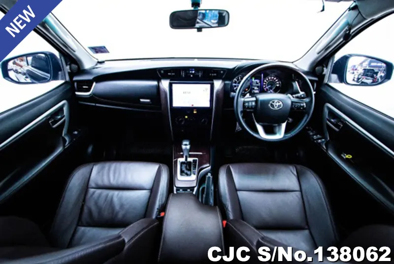 2019 Toyota / Fortuner Stock No. 138062