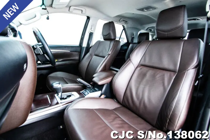 2019 Toyota / Fortuner Stock No. 138062
