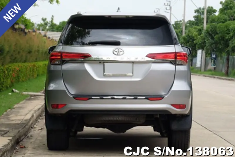 2020 Toyota / Fortuner Stock No. 138063