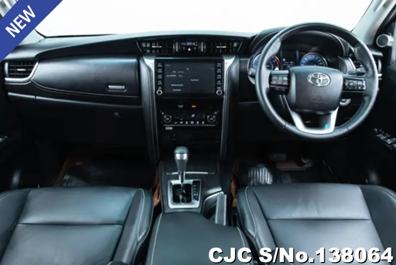2020 Toyota / Fortuner Stock No. 138064