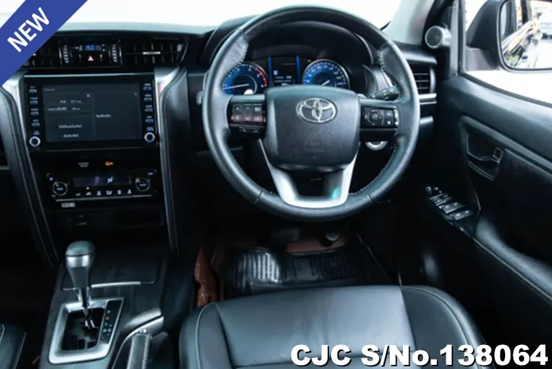 2020 Toyota / Fortuner Stock No. 138064