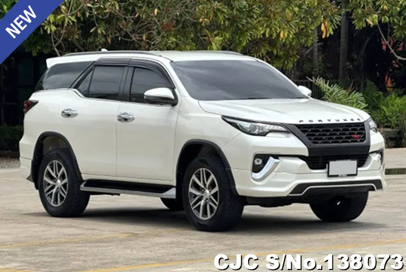 2020 Toyota / Fortuner Stock No. 138073