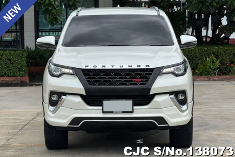 2020 Toyota / Fortuner Stock No. 138073