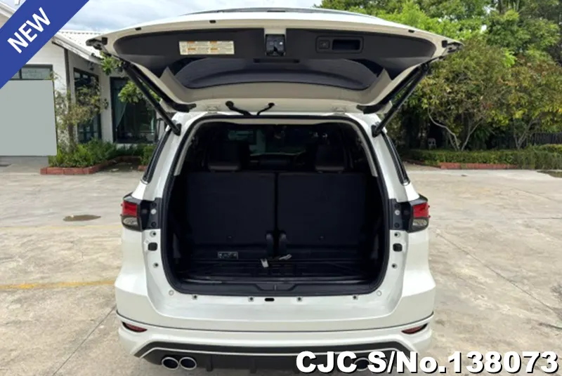 2020 Toyota / Fortuner Stock No. 138073