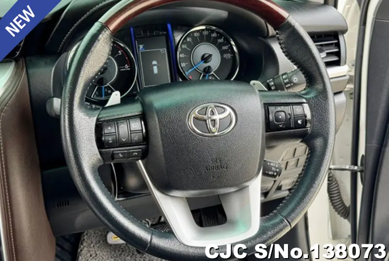 2020 Toyota / Fortuner Stock No. 138073
