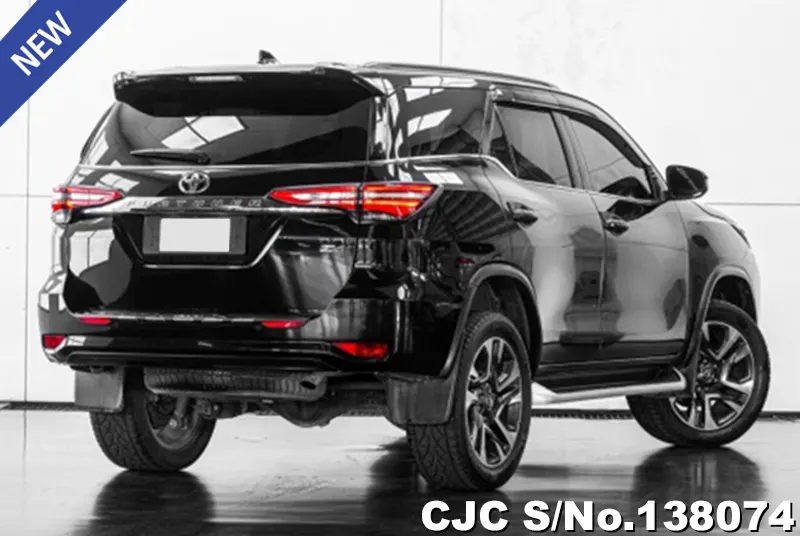 2020 Toyota / Fortuner Stock No. 138074