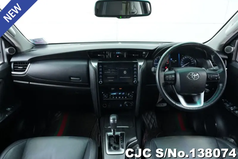 2020 Toyota / Fortuner Stock No. 138074