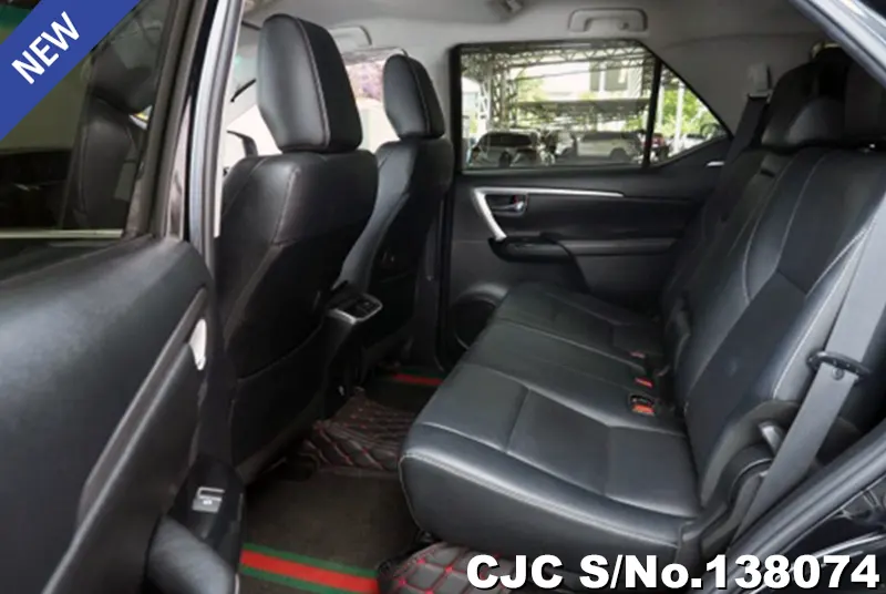2020 Toyota / Fortuner Stock No. 138074