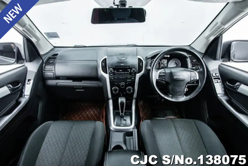 Isuzu D-Max in Gray for Sale Image 5
