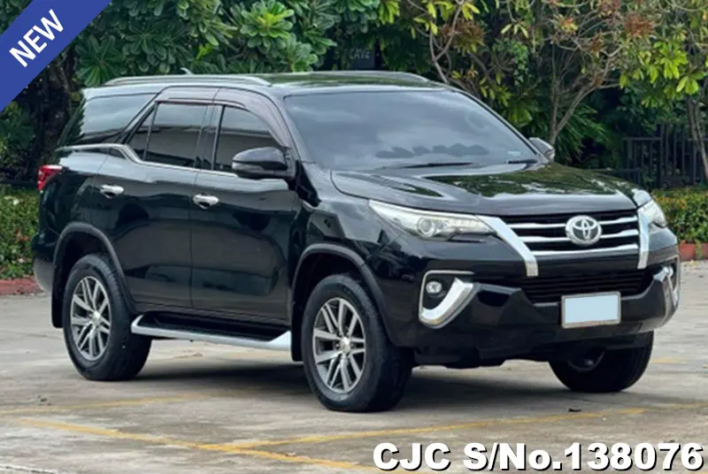 2018 Toyota / Fortuner Stock No. 138076