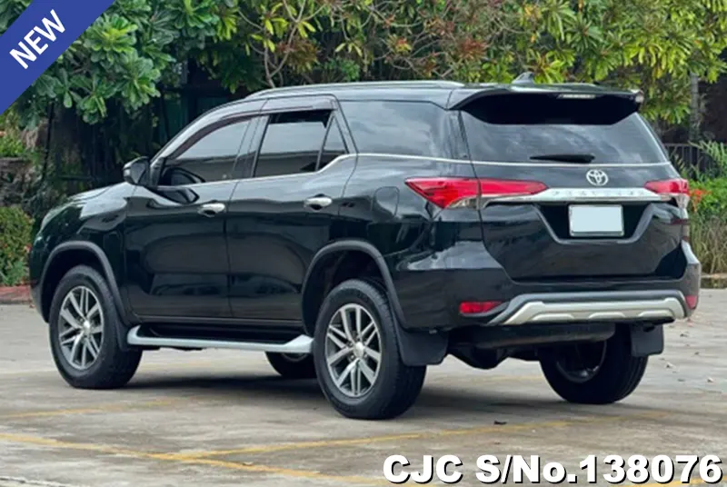 2018 Toyota / Fortuner Stock No. 138076