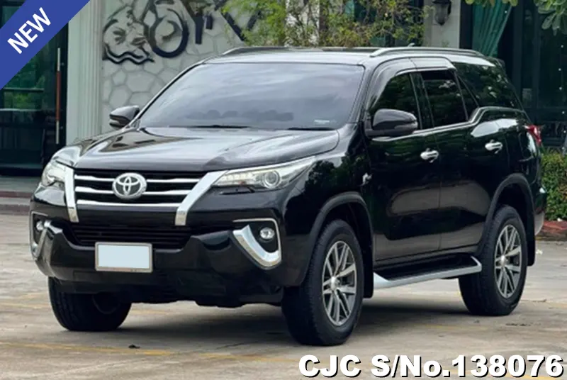 2018 Toyota / Fortuner Stock No. 138076