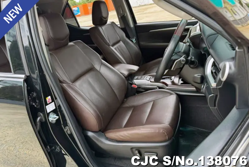 2018 Toyota / Fortuner Stock No. 138076
