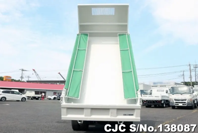 2014 Isuzu / Elf Stock No. 138087