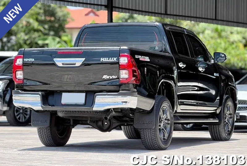 Toyota Hilux in Black for Sale Image 2