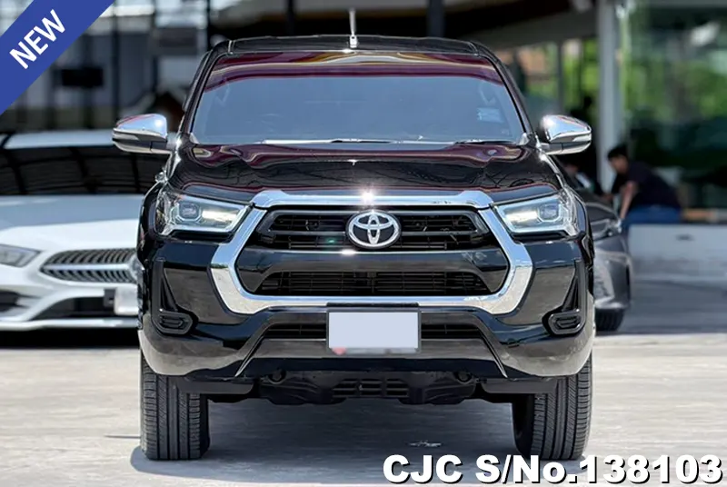 Toyota Hilux in Black for Sale Image 4