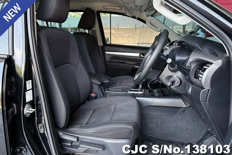 Toyota Hilux in Black for Sale Image 7