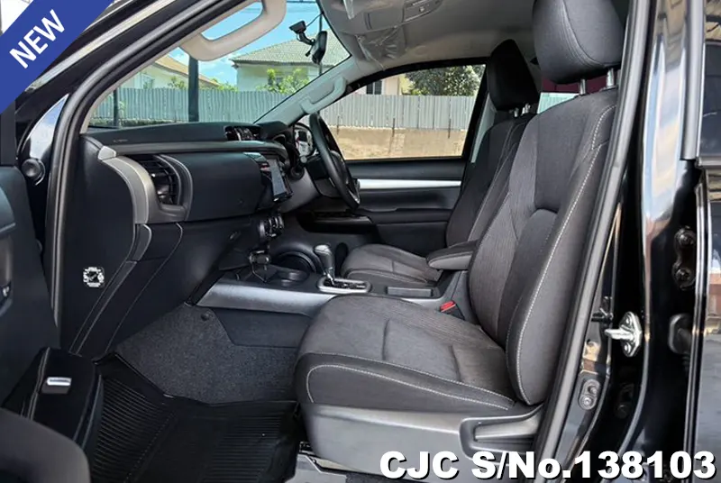 Toyota Hilux in Black for Sale Image 8