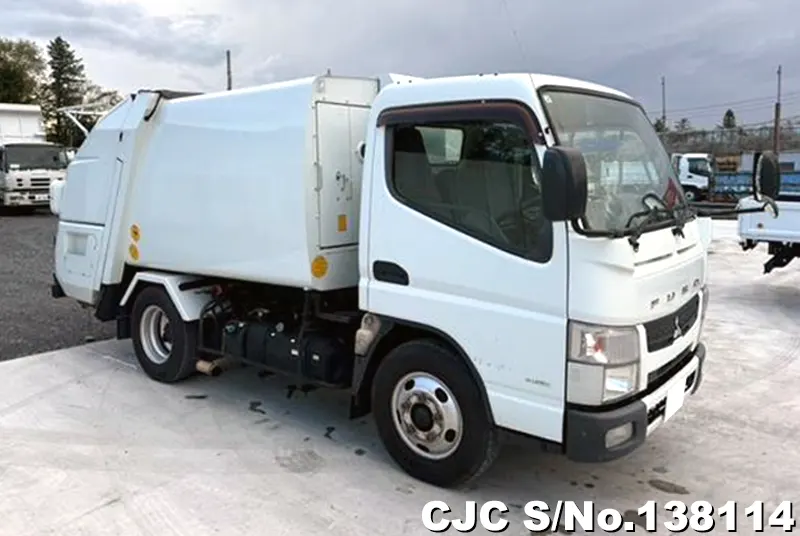 Mitsubishi / Canter