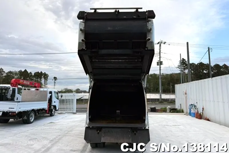 2014 Mitsubishi / Canter Stock No. 138114