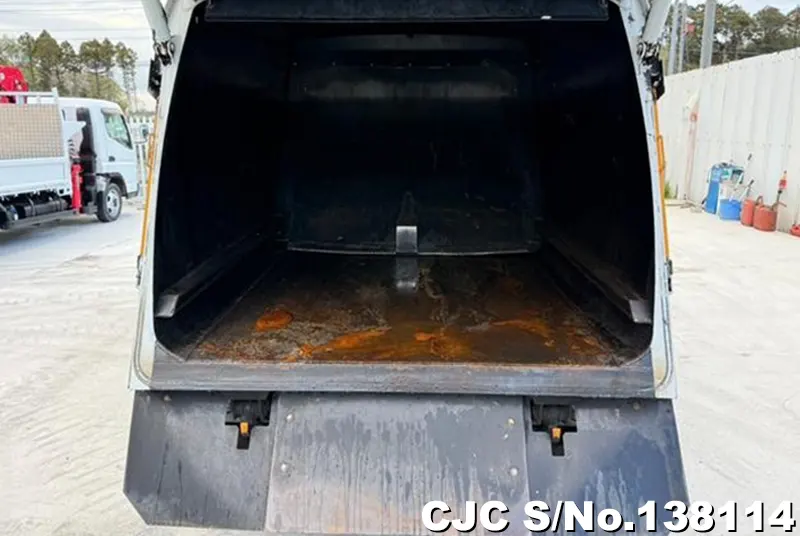 2014 Mitsubishi / Canter Stock No. 138114