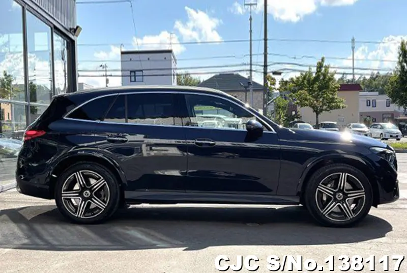 2024 Mercedes Benz / GLC Class Stock No. 138117