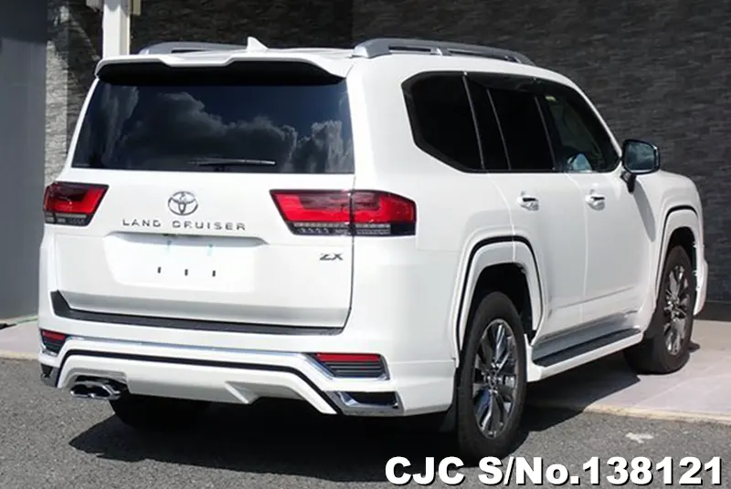 2023 Toyota / Land Cruiser Stock No. 138121