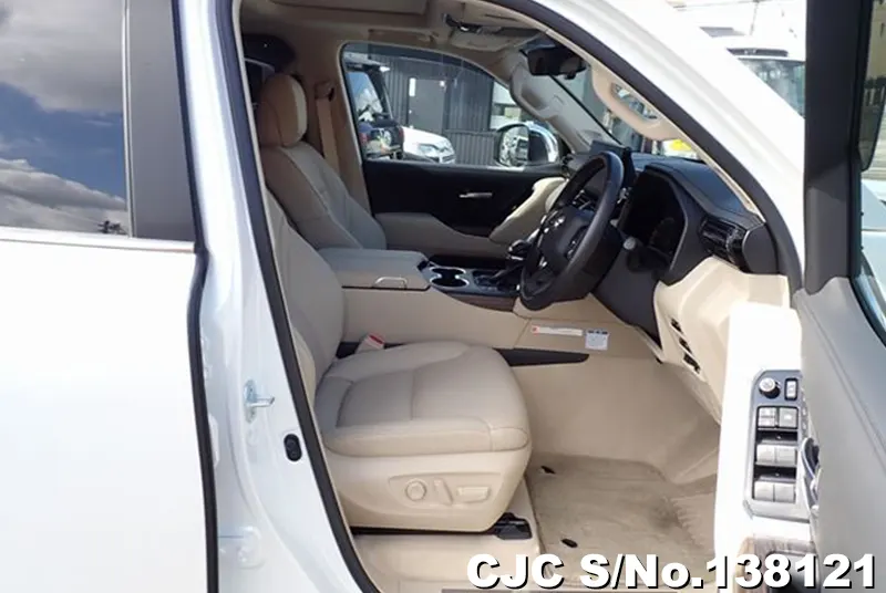 2023 Toyota / Land Cruiser Stock No. 138121