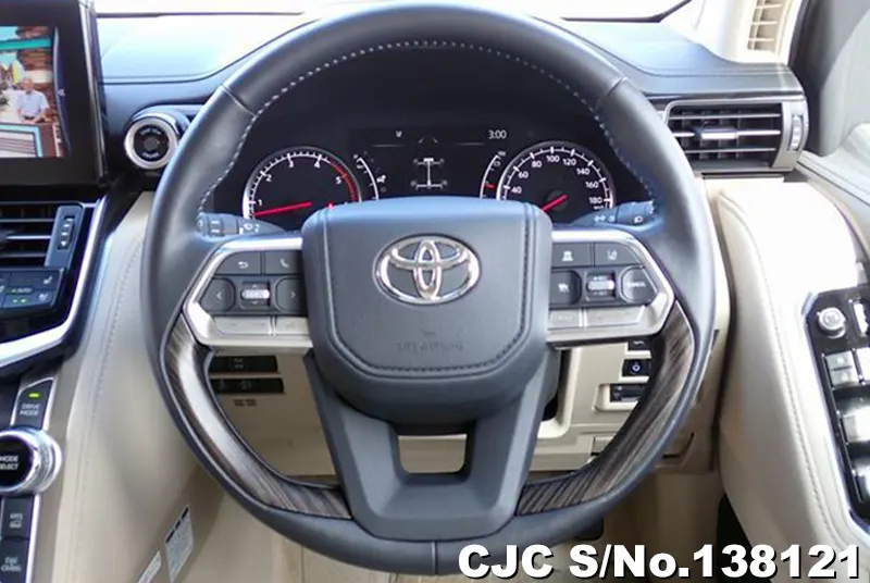 2023 Toyota / Land Cruiser Stock No. 138121