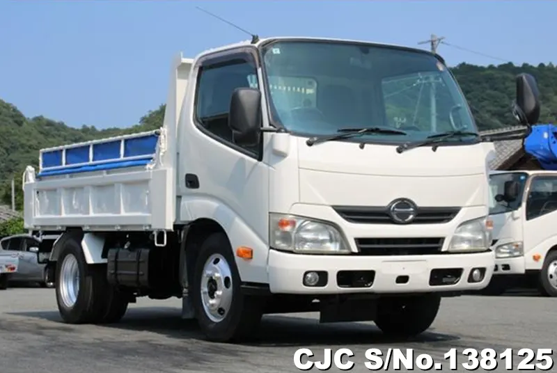2014 Hino / Dutro Stock No. 138125