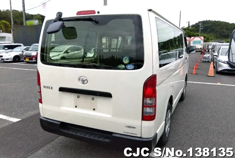 2017 Toyota / Hiace Stock No. 138135